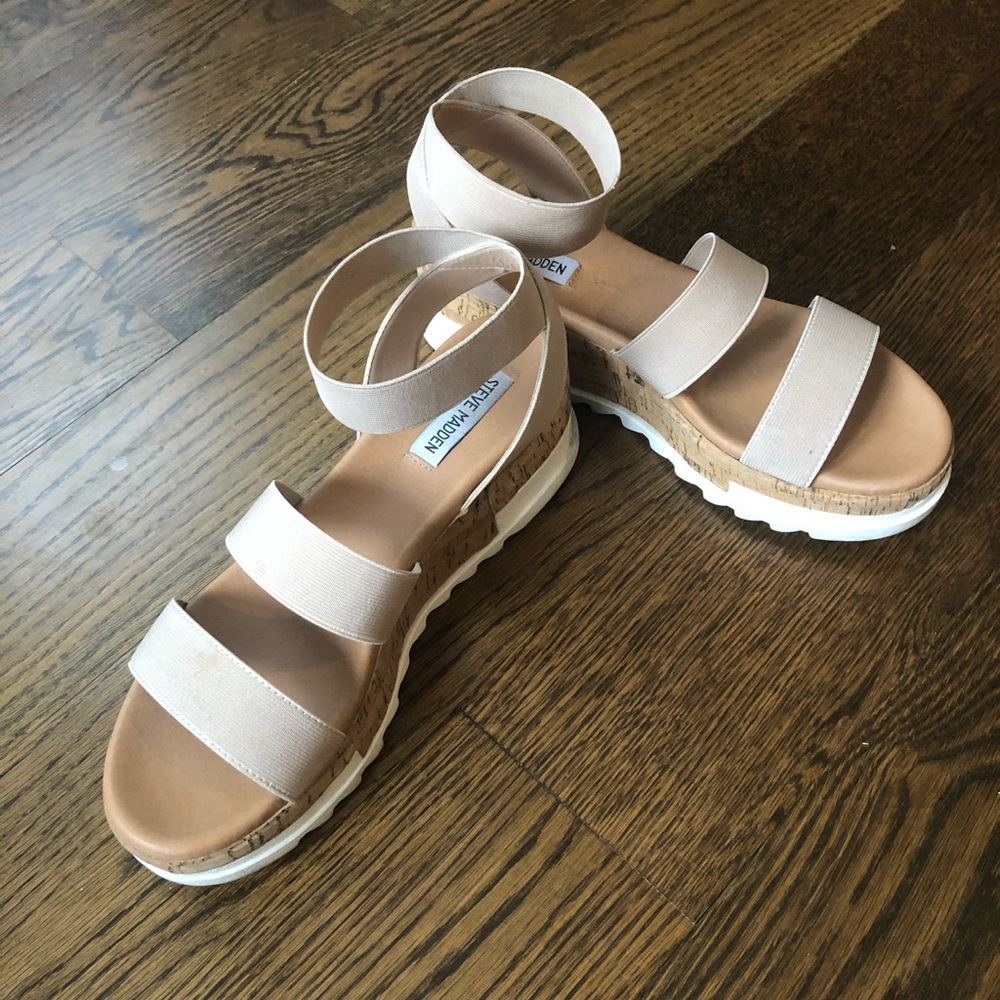 Steve Madden Bandi Platform Wedge Sandal